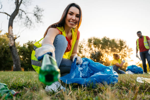 Best Garage Cleanout Services  in Lindsay, CA